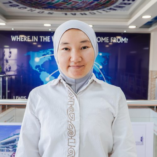 Aidai Kubatbekova